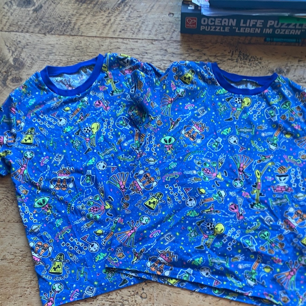 Under Armour Alien Print T-Shirts